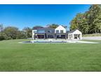 Home For Sale In Bridgehampton, New York