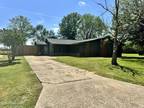 Home For Sale In Cleveland, Mississippi