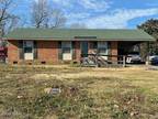 Home For Sale In Laurinburg, North Carolina