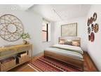 Condo For Sale In Manhattan, New York