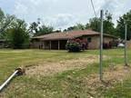 Home For Sale In Colbert, Oklahoma