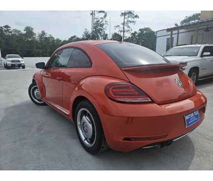 2018 Volkswagen Beetle for sale is a Orange 2018 Volkswagen Beetle 2.5 Trim Car for Sale in Porter TX