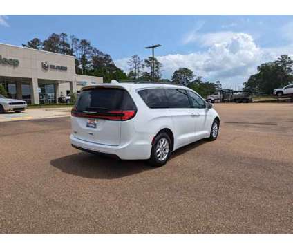 2022 Chrysler Pacifica Touring L is a White 2022 Chrysler Pacifica Touring Car for Sale in Mccomb MS