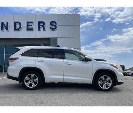 2016 Toyota Highlander Limited is a White 2016 Toyota Highlander Limited Car for Sale in Southaven MS