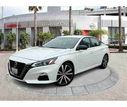 2019 Nissan Altima 2.5 SR is a White 2019 Nissan Altima 2.5 Trim Car for Sale in Los Angeles CA