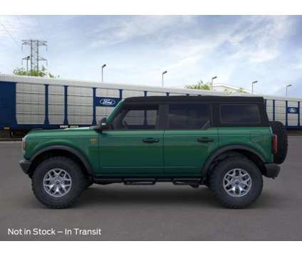 2024 Ford Bronco Badlands is a Green 2024 Ford Bronco Car for Sale in Georgetown TX
