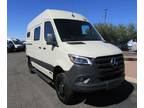 2023 Winnebago Adventure Wagon BMH44M