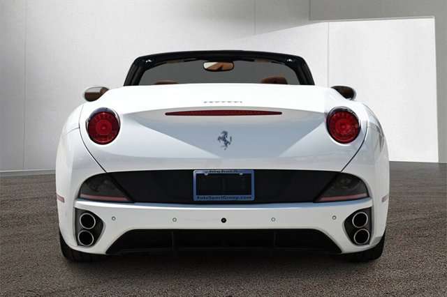 2014 Ferrari California 24421 miles