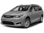 2020 Chrysler Pacifica Touring L 81682 miles