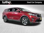 2019 Kia Sorento Red, 95K miles