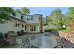 Luxury 5 bedroom home in Mt Kisco