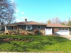 Large Rambler w/ 2 Car Attached Garage in St. Anthony/ISD# 282