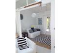 Montauk 2 bed house with private beach