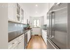 Condo For Sale In Manhattan, New York