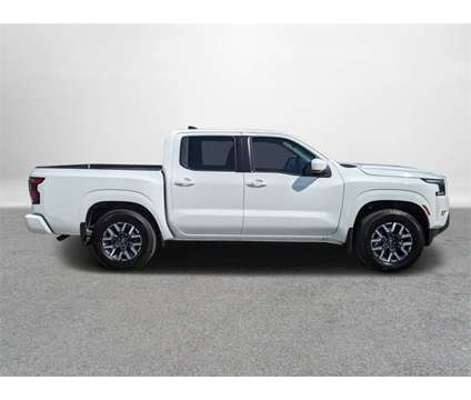 2024 Nissan Frontier SL is a White 2024 Nissan frontier SL Truck in Lake City FL