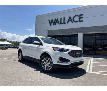 2024 Ford Edge SEL is a White 2024 Ford Edge SEL SUV in Fort Pierce FL