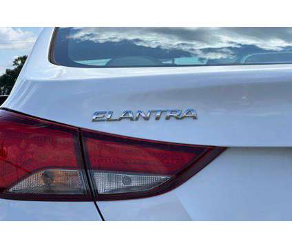 2015 Hyundai Elantra SE is a White 2015 Hyundai Elantra SE Sedan in Visalia CA