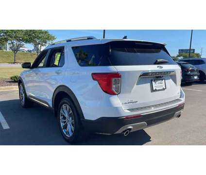 2022 Ford Explorer Limited is a White 2022 Ford Explorer Limited SUV in North Augusta SC