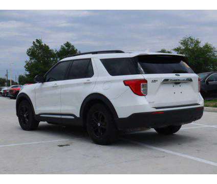 2022 Ford Explorer XLT is a White 2022 Ford Explorer XLT SUV in Friendswood TX