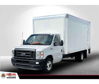 2021 Ford E-350SD Base Cutaway is a White 2021 Ford E350 Car for Sale in Clinton Township MI