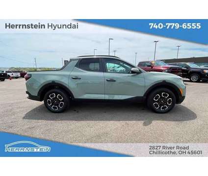 2022 Hyundai Santa Cruz SEL is a Grey 2022 Truck in Chillicothe OH