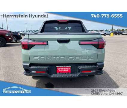 2022 Hyundai Santa Cruz SEL is a Grey 2022 Truck in Chillicothe OH
