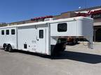 2011 Bison 7409 4-Horse Trailer with Living Quarters 4 horses