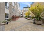 Condo For Sale In Oakland, California