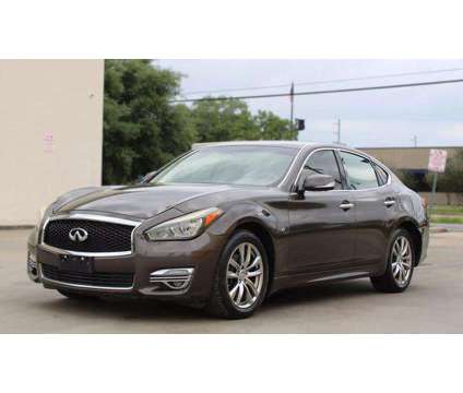 2016 INFINITI Q70 for sale is a Brown 2016 Infiniti Q70 5.6 Trim Car for Sale in Houston TX