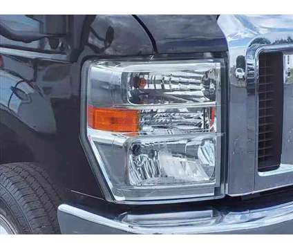 2015 Ford E350 Super Duty Cutaway for sale is a Black 2015 Ford E350 Super Duty Car for Sale in Bradenton FL