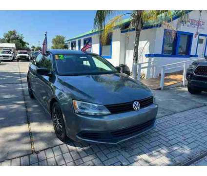 2012 Volkswagen Jetta for sale is a Grey 2012 Volkswagen Jetta 2.5 Trim Car for Sale in Orlando FL