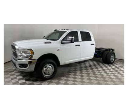 2024NewRamNew3500 Chassis CabNew2WD Crew Cab 60 CA 172.4 WB is a White 2024 RAM 3500 Model Car for Sale in Lewisville TX