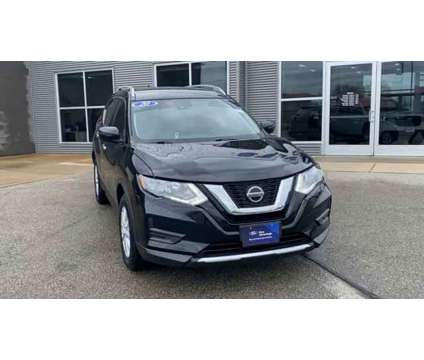 2020 Nissan Rogue SV is a 2020 Nissan Rogue SV Car for Sale in Appleton WI