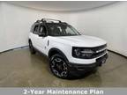 2022 Ford Bronco White, 33K miles