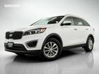 2017 Kia Sorento White, 85K miles