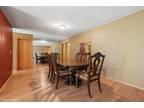 Condo For Sale In Chicago, Illinois