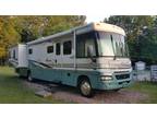 2004 Winnebago Adventurer 38G 38ft