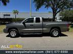 2007 Dodge Dakota SLT Club Cab 2WD EXTENDED CAB PICKUP 2-DR