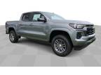 2024 Chevrolet Colorado Gray, new