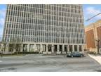 Condo For Sale In Chicago, Illinois