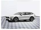 2024 Volvo V60 Cross Country Plus