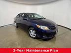 2013 Toyota Corolla Blue, 44K miles