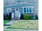 Home For Sale In Staten Island, New York