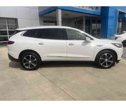 2021 Buick Enclave Essence is a White 2021 Buick Enclave Essence SUV in Manitowoc WI