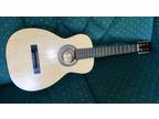 Harmony Classical Guitar - Model 762H910 - c. 1962 - original case.