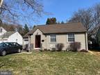 Home For Sale In Oaklyn, New Jersey