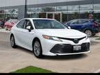 2019 Toyota Camry Hybrid XLE