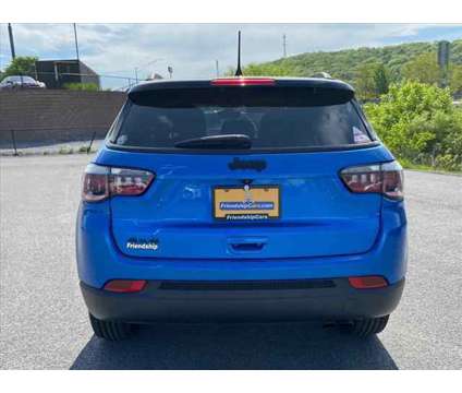 2019 Jeep Compass Altitude 4x4 is a Blue 2019 Jeep Compass Altitude Car for Sale in Princeton WV