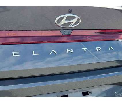 2021 Hyundai Elantra SEL is a Grey 2021 Hyundai Elantra Sedan in East Petersburg PA