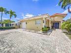 5165 SW 7th St, Coral Gables, FL 33134